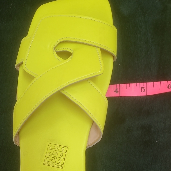 Fashion Brand Women's Lime Green EU 43 US 11/12 Sandals - Picture 5 of 6